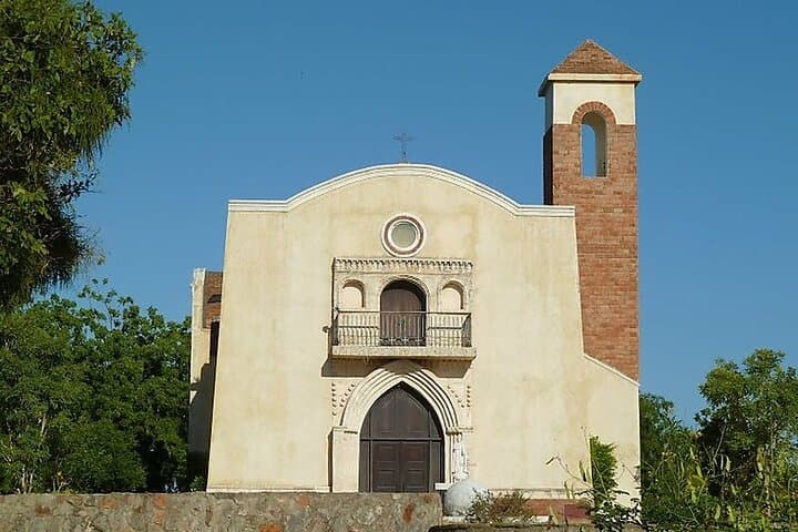 9-Day Dominican Republic Highlights: Beaches, Waterfalls, and Colonial History from Punta Cana photo 2