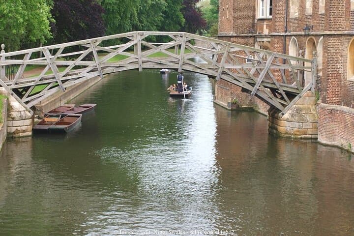 Private Cambridge Walking Tour Including Kings College Chapel photo 2