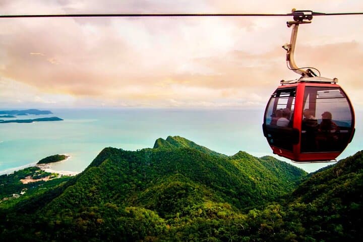 Langkawi One-Day Highlights: Cable Car, Sky Bridge & Eagle Square photo 4