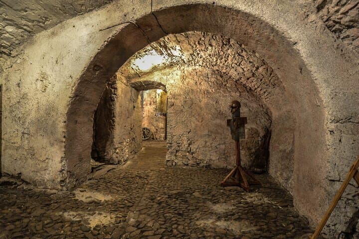 Prague Ghost Tour: Lantern-Lit Old Town, Medieval Underground & Dungeon Experience photo 5