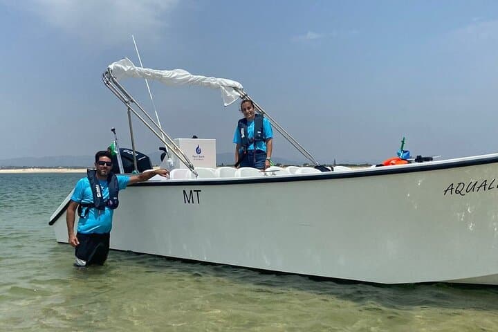 Private 3-Hour Boat Tour of Ria Formosa: Deserta, Farol & Culatra with Oyster Tasting photo 4