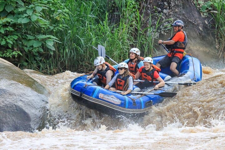 Mae Taeng River Rafting 8km from Chiang Mai — Pickup & Lunch photo 5
