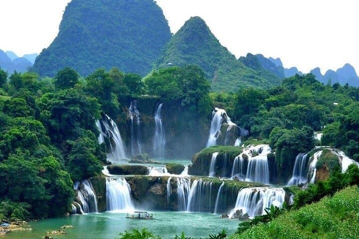 Ban Gioc Waterfall 2-Day Tour From Hanoi: Waterfall, Nguom Ngao Cave & Angle’s Eye photo 5