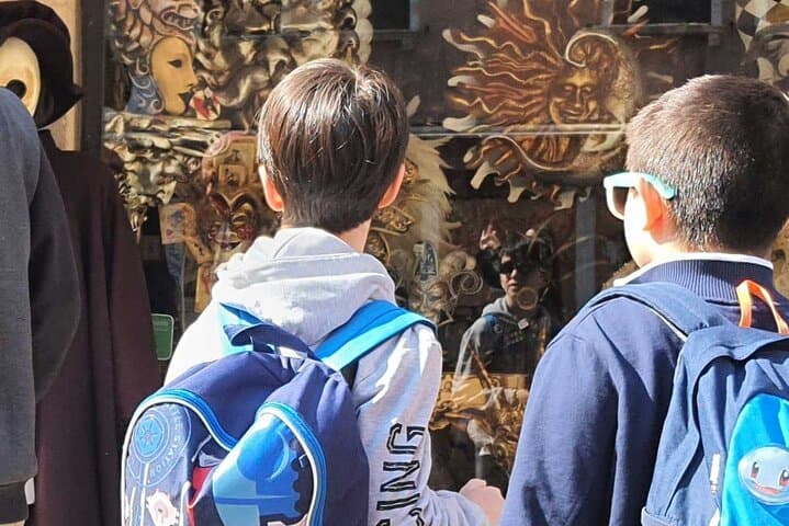 Venice Family Walking Tour: Kid-Friendly Highlights, Gelato & Rialto photo 4