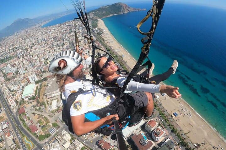 Paragliding Cleopatra Beach: Tandem Flights from Antalya photo 4