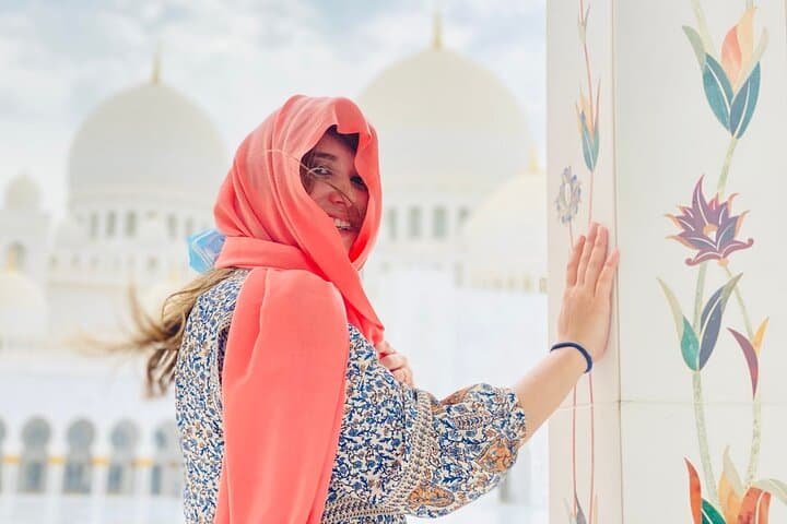 Inside Sheikh Zayed: Half-Day Private Tour of Abu Dhabi's Grand Mosque photo 3