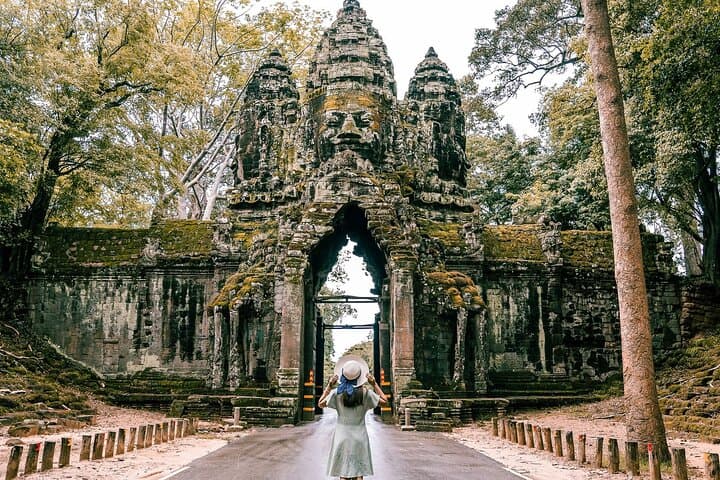 Private Angkor Wat Tour: Full-Day Angkor Park Highlights with Local Guide photo 6