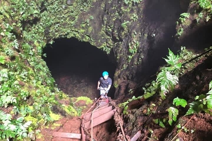 Rappel into the Triplets Volcano Crater on Isabela Island photo 3