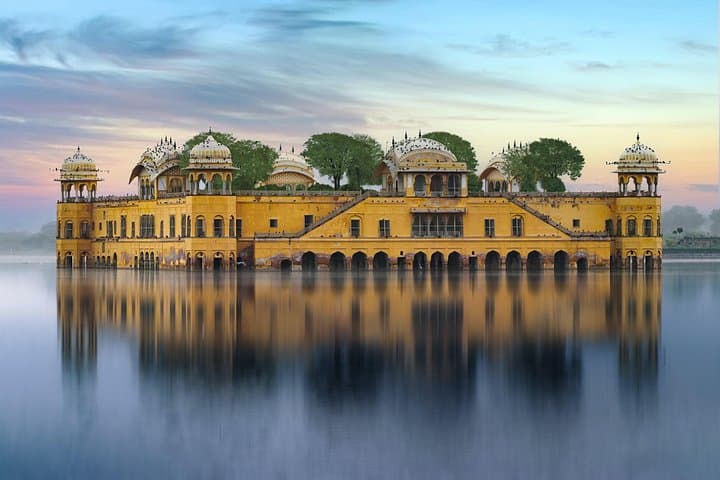Golden Triangle by Bicycle: 8-Day Delhi–Jaipur–Agra Cycling Tour (Premium Private) photo 3