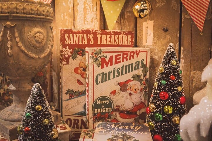 Christmas at Leeds Castle: Private Winter Castle Tour from London photo 5