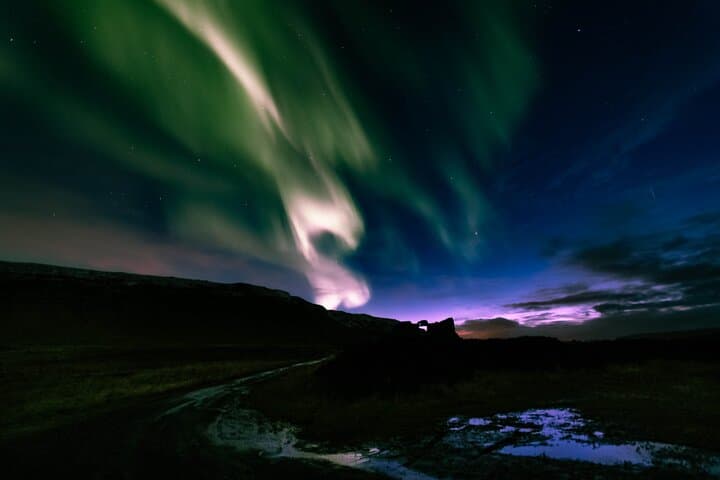 Private Northern Lights Hunt from Reykjavík — Guided Aurora Chase photo 4