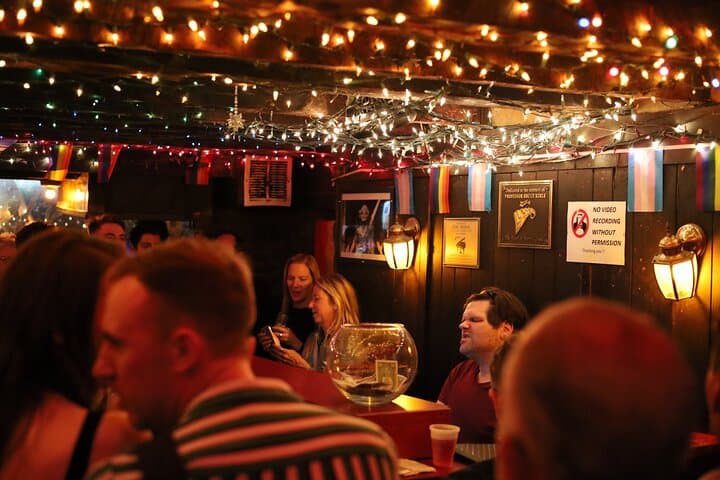 Greenwich Village After Dark: Private Pub Crawl with a Local Guide photo 5