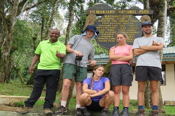Machame Route Kilimanjaro 6-7 Day Trek: Complete Guide to Summit via Whiskey Route photo 2