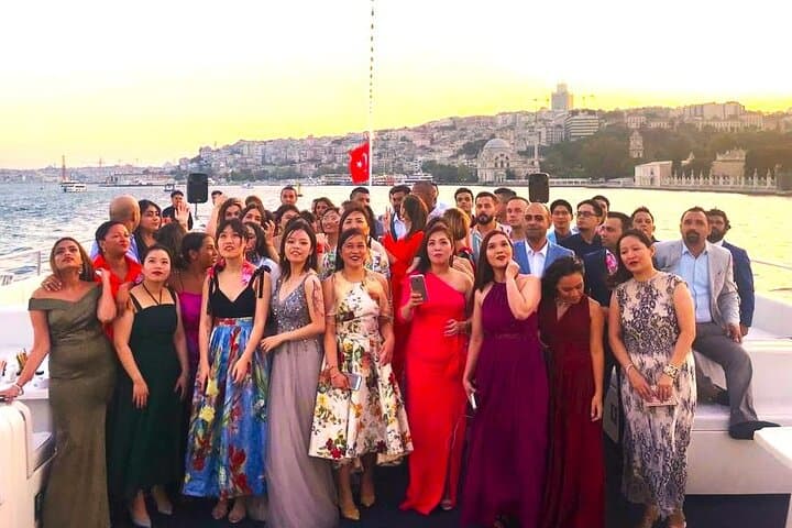 Bosphorus Sunset Dinner Cruise from Istanbul photo 6