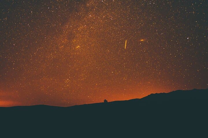 Night Stargazing on Salar de Uyuni — Private Salt Flat Astronomy Experience photo 5