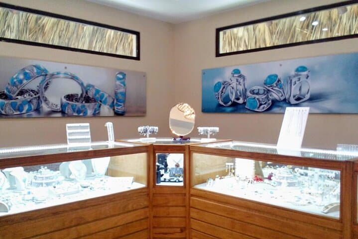 Inside Don Lucas: Punta Cana Cigar Factory Tour & Premium Rum Tasting photo 6