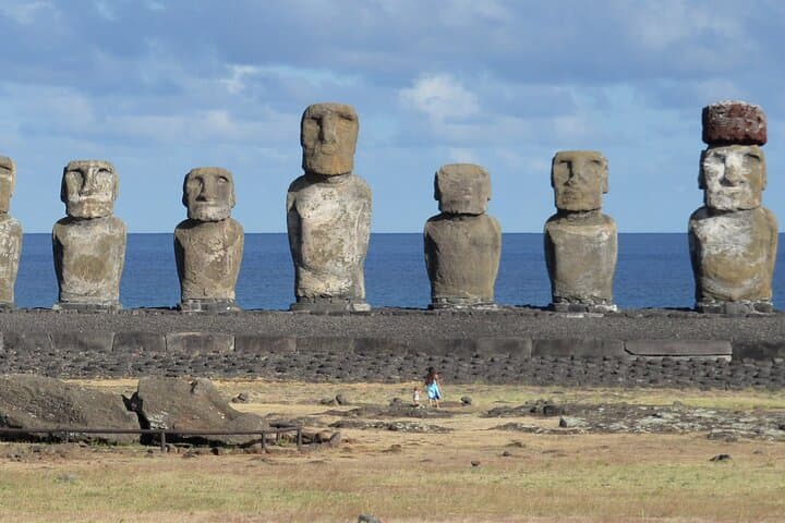 2-Day Private Tour: Complete Easter Island (Rapa Nui) Highlights
