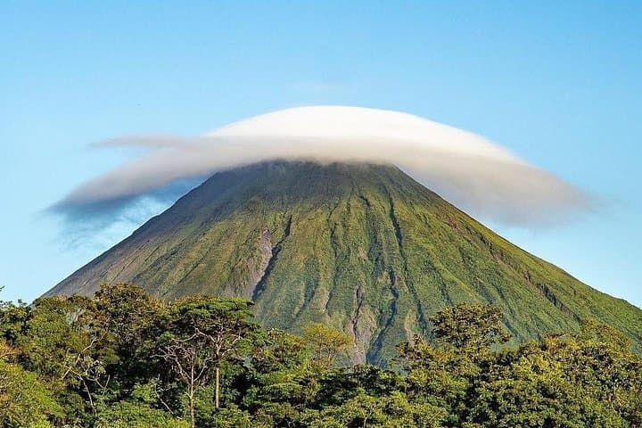 Arenal Volcano Day Trip: Hanging Bridges, Hot Springs & Sarchí Culture photo 2