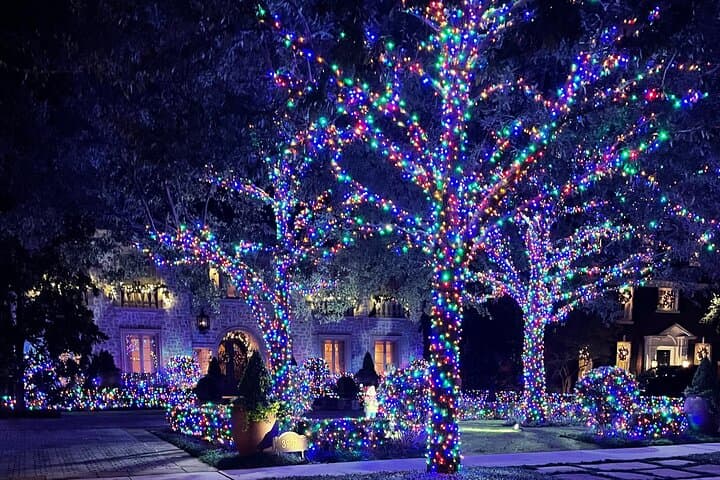 Dallas Christmas Lights Bike Tour — Highland Park Holiday Ride photo 5