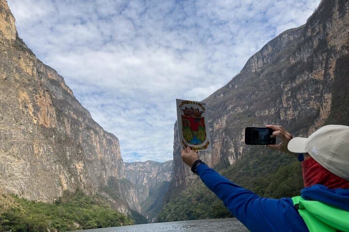 Exploring Chiapas: Sumidero, Palenque & Agua Azul in 4 Days