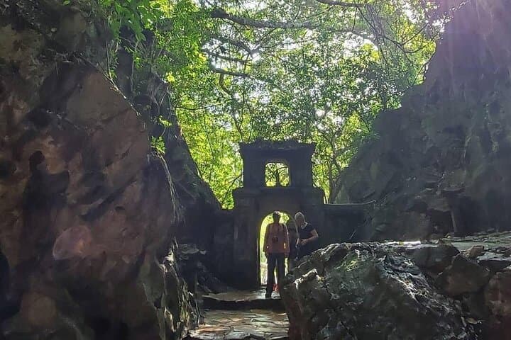 Explore Da Nang Marble Mountains & Son Tra Peninsula with a Local Guide photo 3