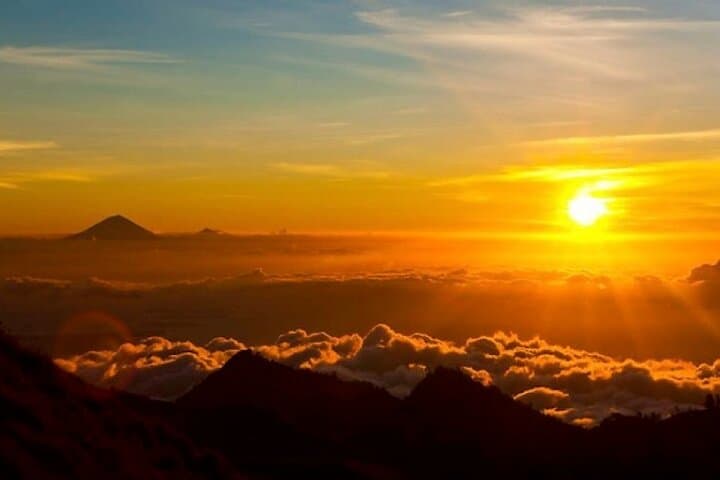 Mount Agung Sunrise Trek: Conquer Bali's Sacred Volcano at Dawn