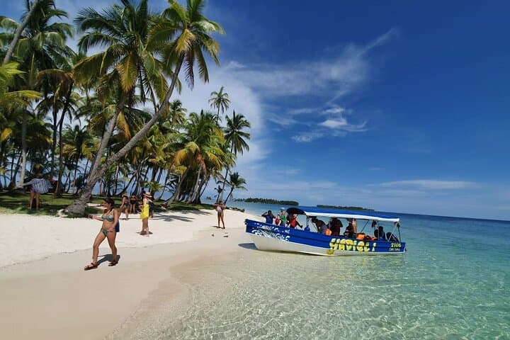 Private San Blas Islands Day Tour from Panama City — Custom Boat Stops & Snorkeling photo 5