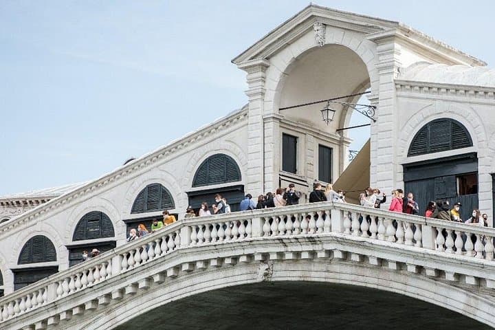 Full-Day Luxury Trip to Venice from Milan — Private Car, Ferry & Six Hours in the Historic Center photo 5