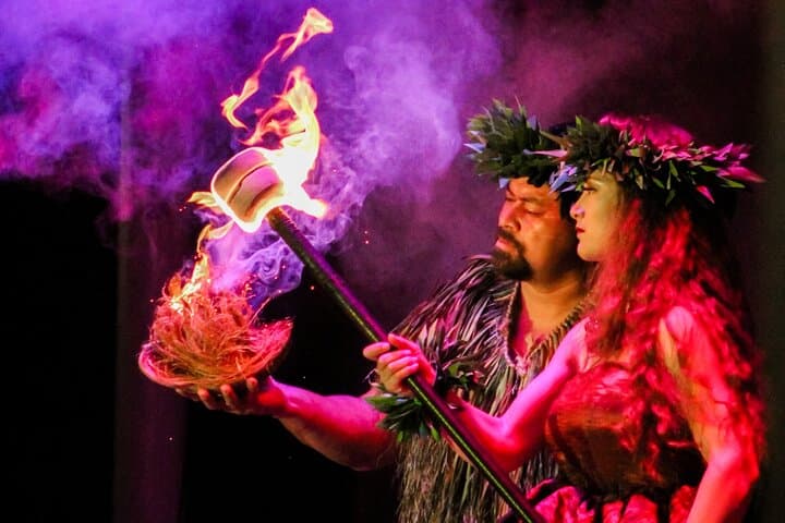 Oceanfront Ka Moana Lūʻau at Aloha Tower — Honolulu Harbor Luau Experience photo 6