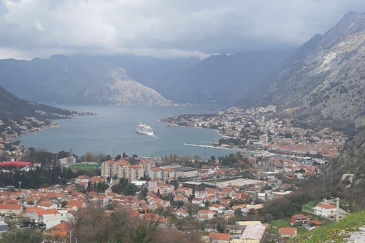 Laizy Wednesdays: Full-Day Montenegro Tour from Dubrovnik to Kotor