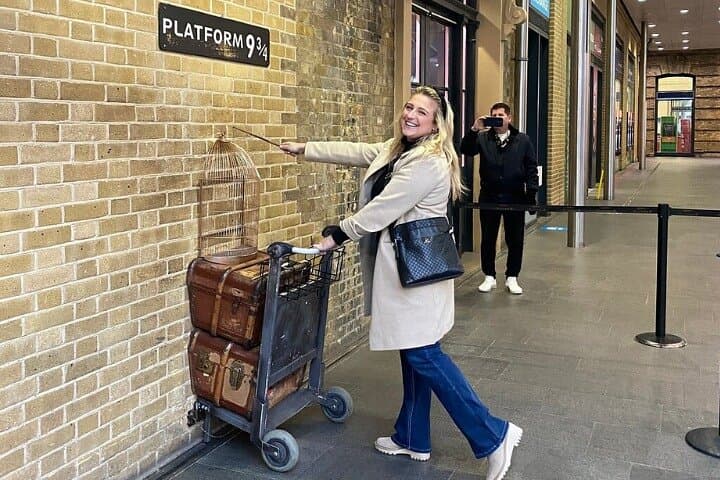 London Harry Potter Walking Tour — Platform 9 3/4 & Iconic Film Sites photo 1