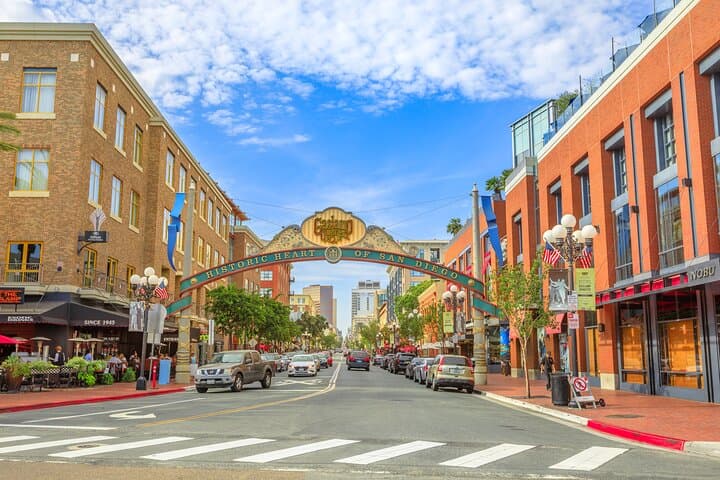 Gaslamp Quarter Historical Walking Tour: True-Crime Stories and Victorian San Diego photo 2