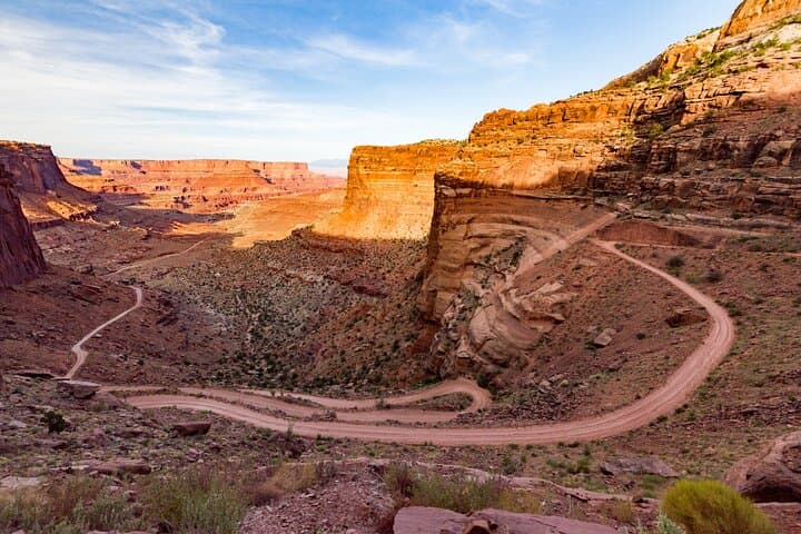 Sunset Canyonlands Hike: Explore Ancient Cultures on a Secluded Utah Trail photo 3