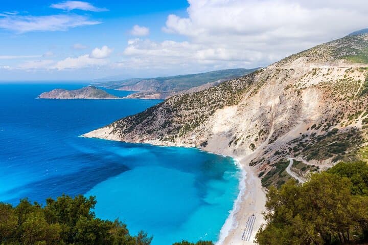 Half-Day Private Tour: Melissani Cave and Myrtos Beach Swim (Kefalonia)