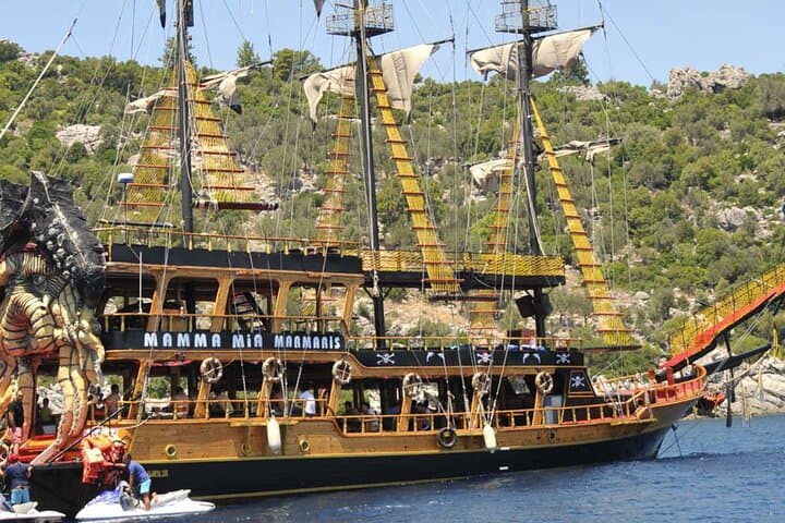 Marmaris Pirate Boat Trip: Blue-Flag Bays, Phosphorus Cave & BBQ Lunch photo 4