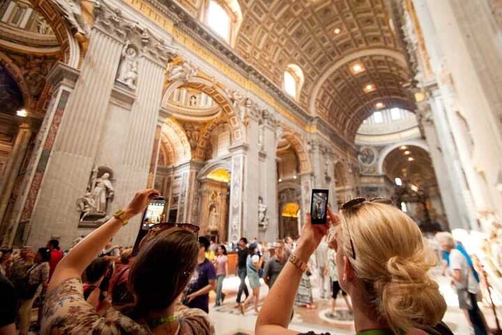 skip-the-line-vatican-museums-and-sistine-chapel-guided-tour photo 3