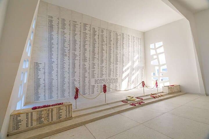 Pearl Harbor & Honolulu City Tour: USS Arizona Memorial, Waikiki Highlights and Practical Tips photo 4
