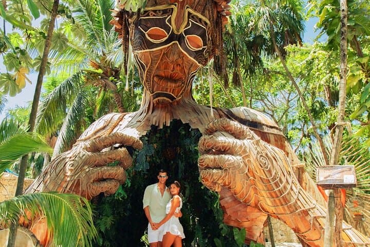 Tulum Insta Experience: Cenotes, Ruins and Beach Photo Tour