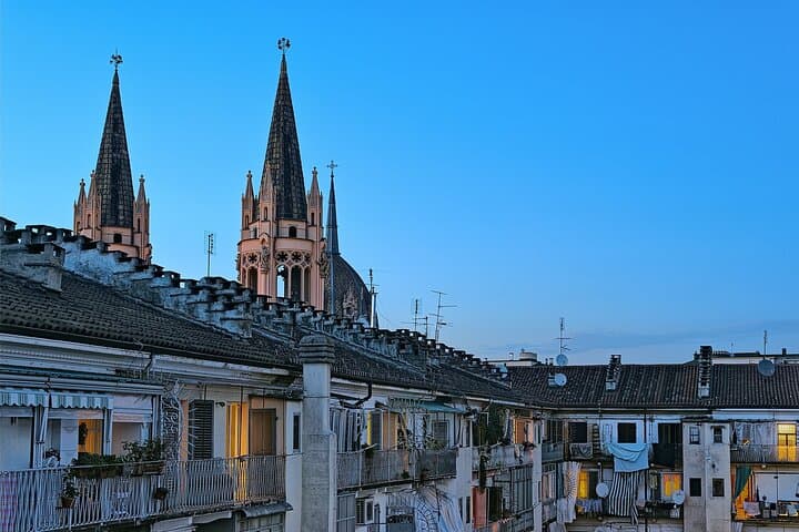 Monaco to Torino Private Transfer with 2-Hour Savona Stop — Priamar Fortress & Ligurian Coast photo 5