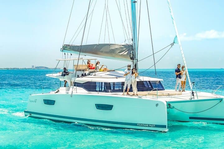 Riviera Maya Luxury Catamaran: Half-Day Sail, Snorkel & Open Bar photo 6