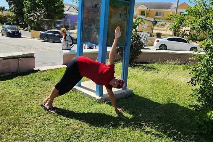 Nassau Blitz Scavenger Hunt: Interactive Street Quest in New Providence photo 3
