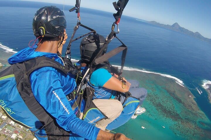 Tahiti Paragliding and Island Discovery: Full-Day Parachute or Paraglide Tour photo 4