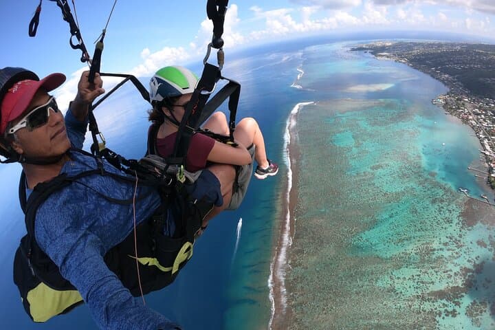 Tahiti Paragliding and Island Discovery: Full-Day Parachute or Paraglide Tour photo 5