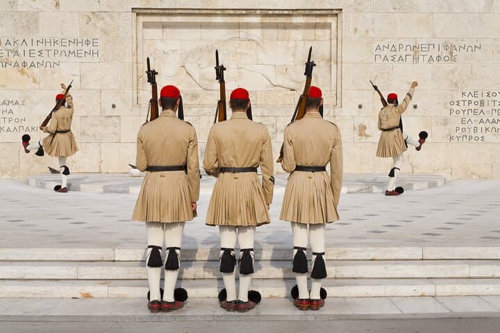 Athens to Cape Sounio: Full-Day Private Tour to the Acropolis and Temple of Poseidon photo 4