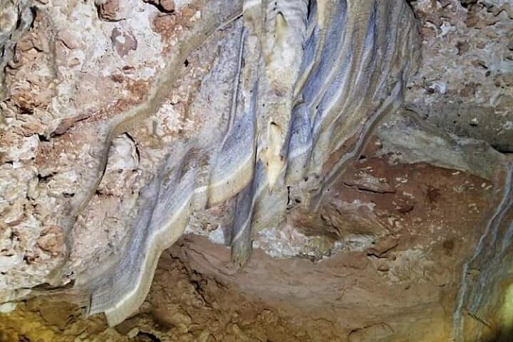Exploring Bonaire’s Hidden Caves: A Walk, Climb, and Swim Adventure photo 6