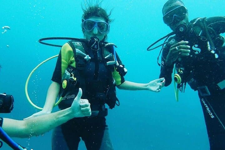 Zanzibar 2-Day PADI Advanced Open Water Course — Deep Reef Diving to 100 ft