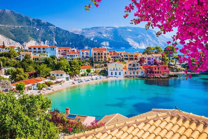 Kefalonia Full-View Private Tour: Melissani, Drogarati & Myrtos in One Day