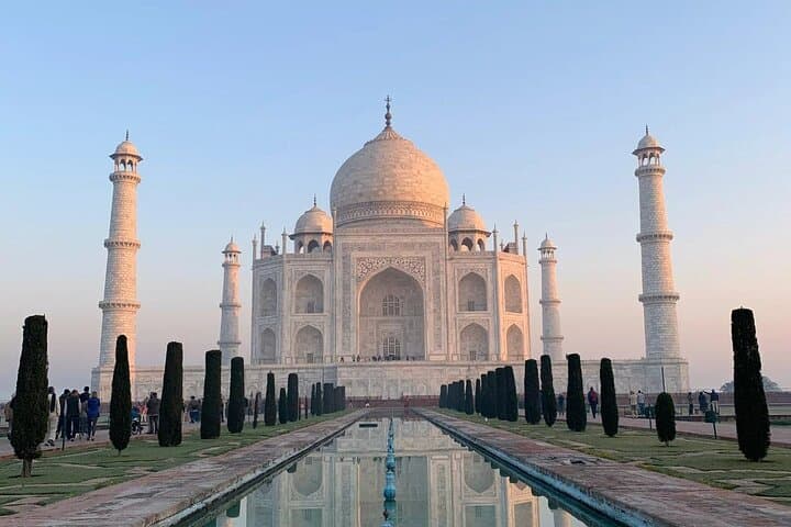 Sunrise Visit to the Taj Mahal: Private Day Tour from Delhi photo 4