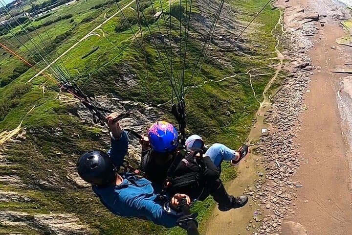 Paragliding over Sopelana Cliffs: 30-Minute Flight from Bilbao photo 2