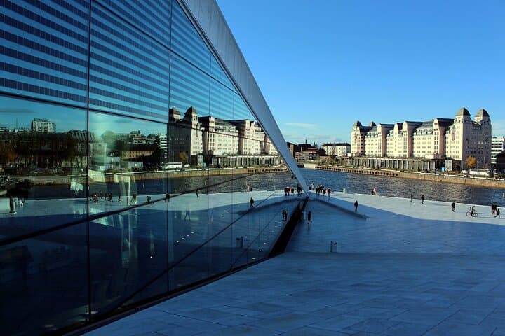 Private transfer Kristiansand to Oslo with 2-hour Drammen stop: comfortable route guide photo 2